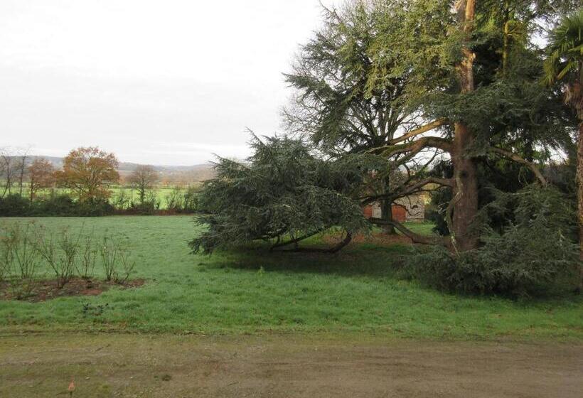 צימר Chateau De Craon