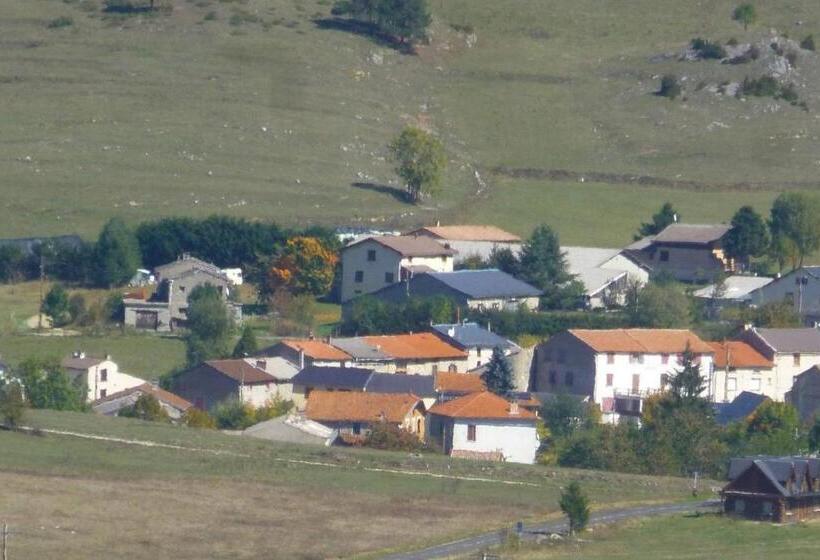 ベッドアンドブレックファースト La Chaumine Aux étoiles