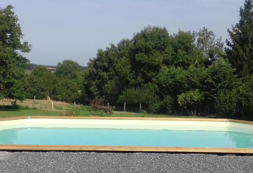 مبيت وإفطار Le Pré De La Rue