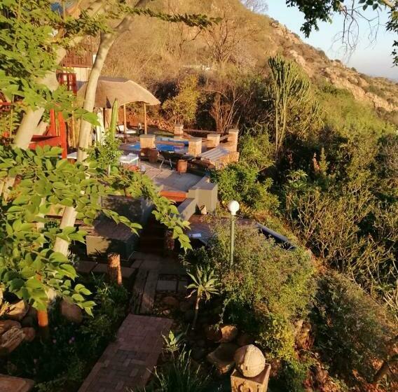 مبيت وإفطار Letamong