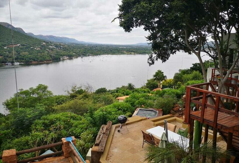 مبيت وإفطار Letamong