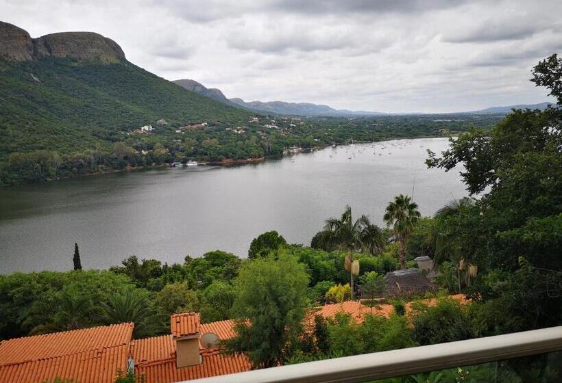 مبيت وإفطار Letamong