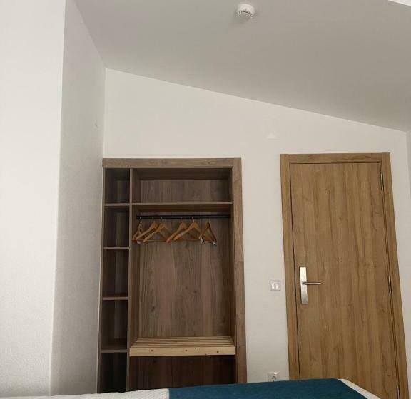 住宿加早餐  Nova Delpa Al