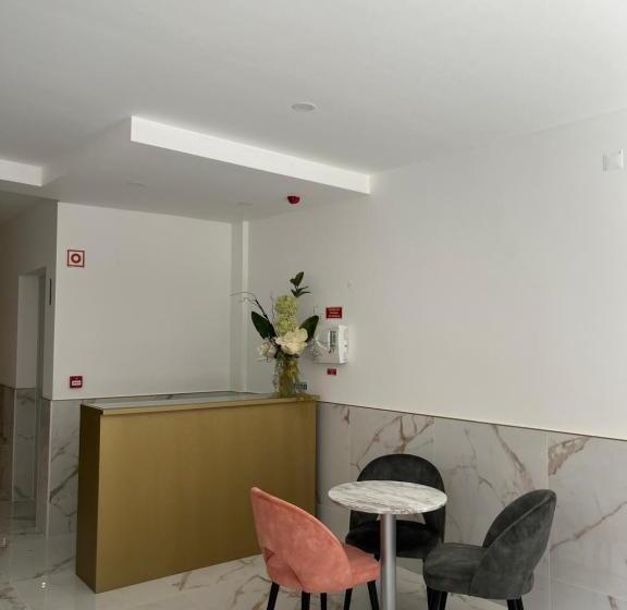 住宿加早餐  Nova Delpa Al