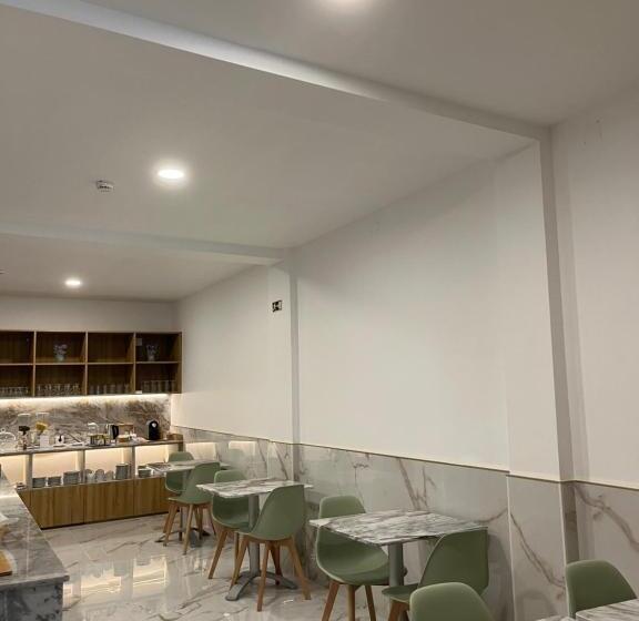 住宿加早餐  Nova Delpa Al