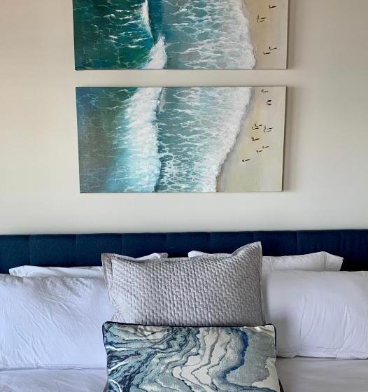 هتل Harbor View Landing