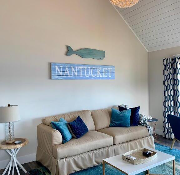 هتل Harbor View Landing