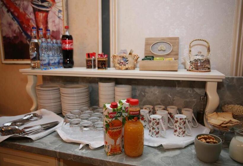 فندق Valentino Rooms