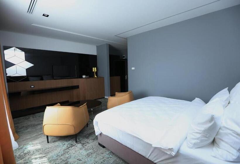 فندق Valentino Rooms