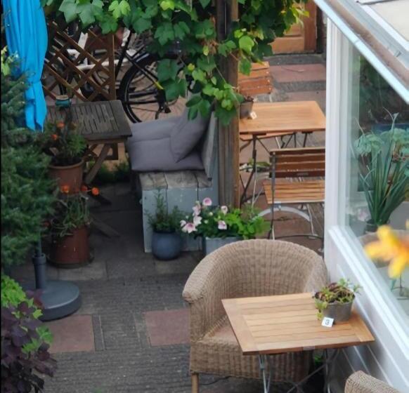 בית מלון כפרי Zeelui