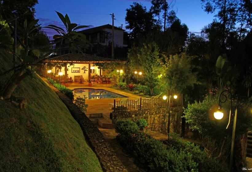 膳宿费 A Casa Vermelha Hospedaria