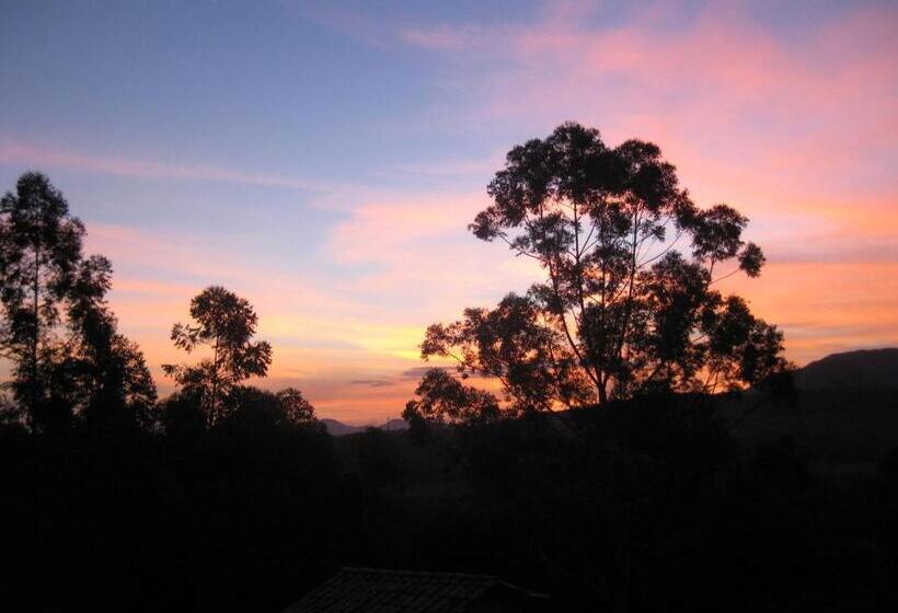 膳宿费 A Casa Vermelha Hospedaria