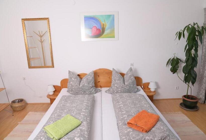 Пансион Bio Gästehaus Rhöndistel