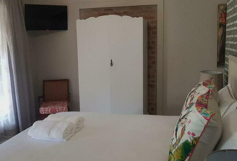 펜션 Dancing River Guesthouse