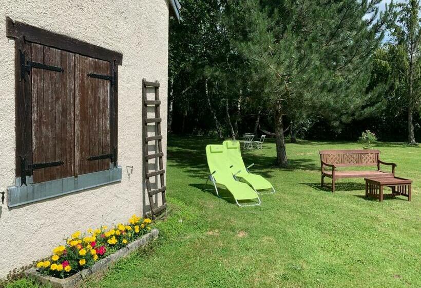 بنسيون Domaine Des Cossères