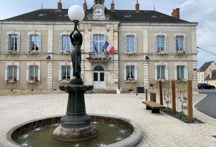 بنسيون Domaine Des Cossères