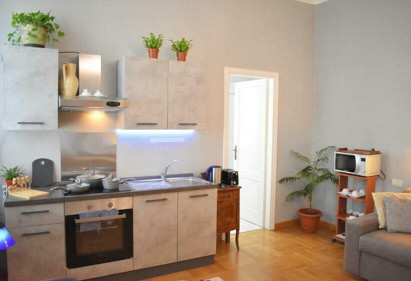 膳宿费 Villa Scalabrini