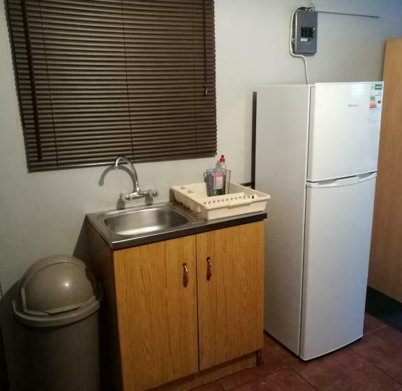 بنسيون Kudu Cottages