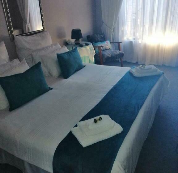 بنسيون Kudu Cottages