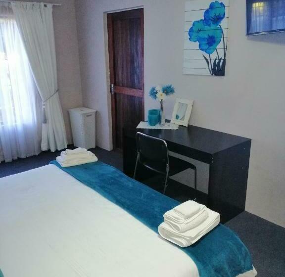 بنسيون Kudu Cottages