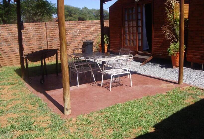 بنسيون Kudu Cottages