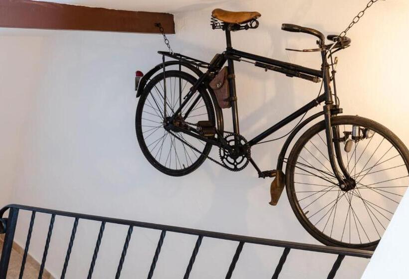 פנסיון La Terrasse De Tiss