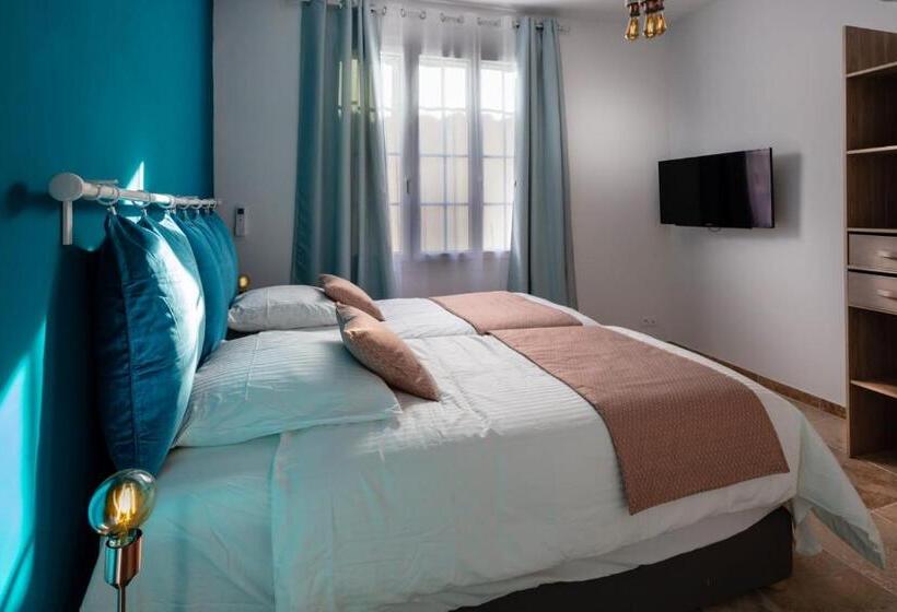 פנסיון La Terrasse De Tiss