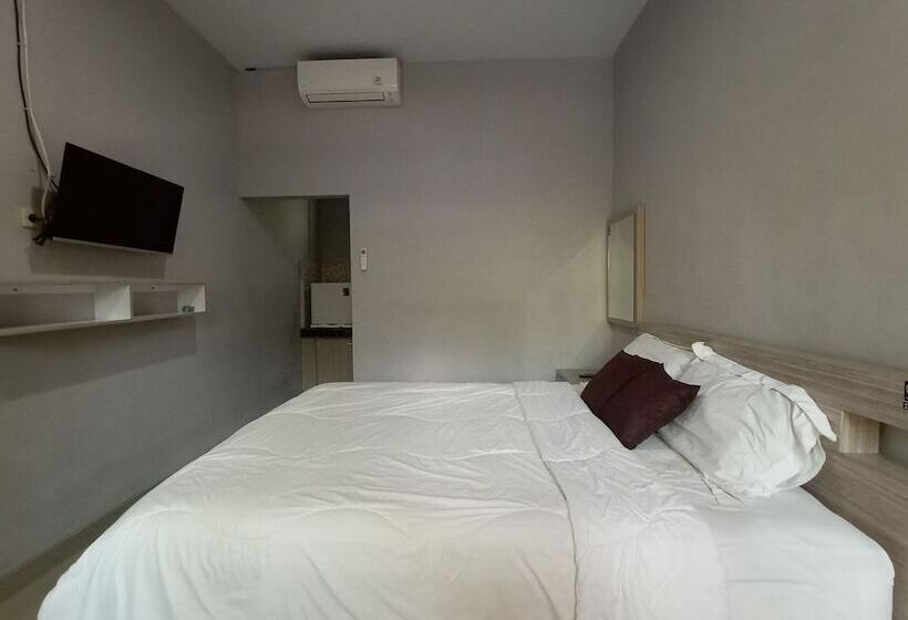 פנסיון Luminous Guest House By Wizzela