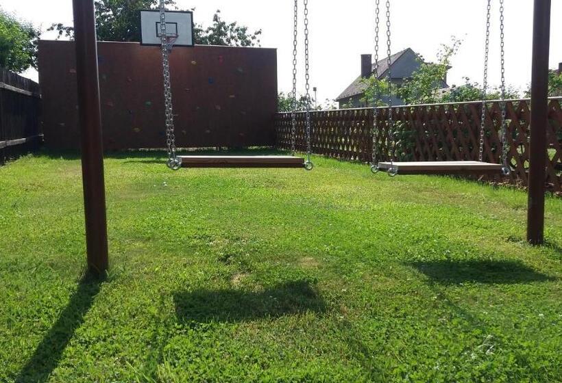 펜션 Penzion Burda