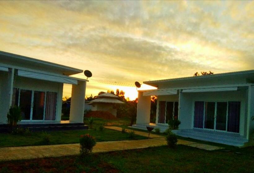 Пансион San Sabai The Cottages