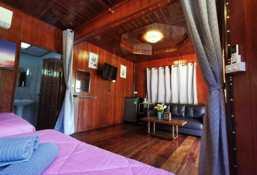 Пансион Walk In Homestay