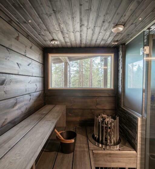 リゾートホテル Saaga 1