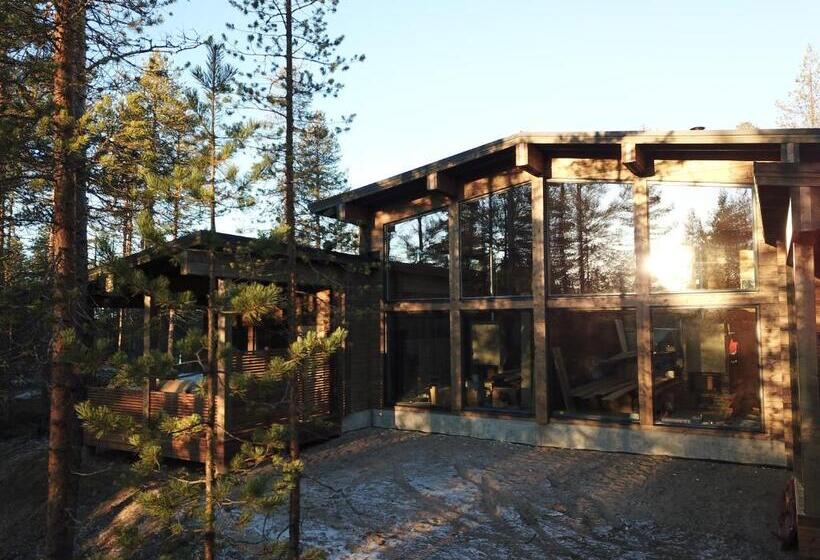 リゾートホテル Saaga 1