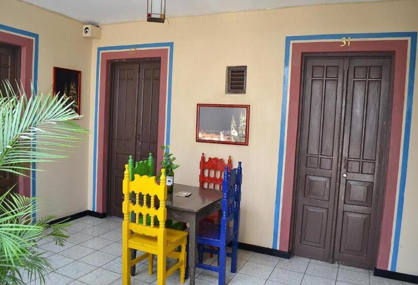 فندق صغير Janeiro