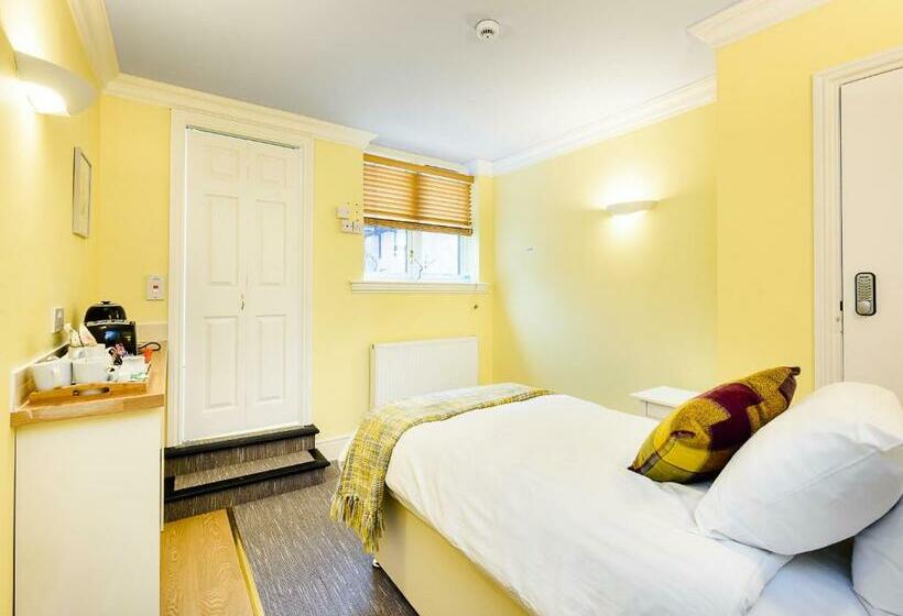 Bed and Breakfast 1 Riverside Apartments