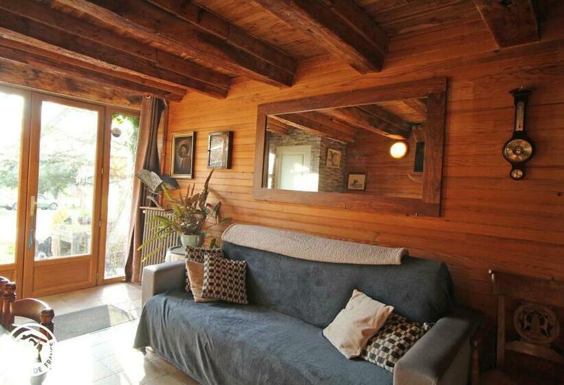 住宿加早餐  Chambre D’hôtes De Vauguenige