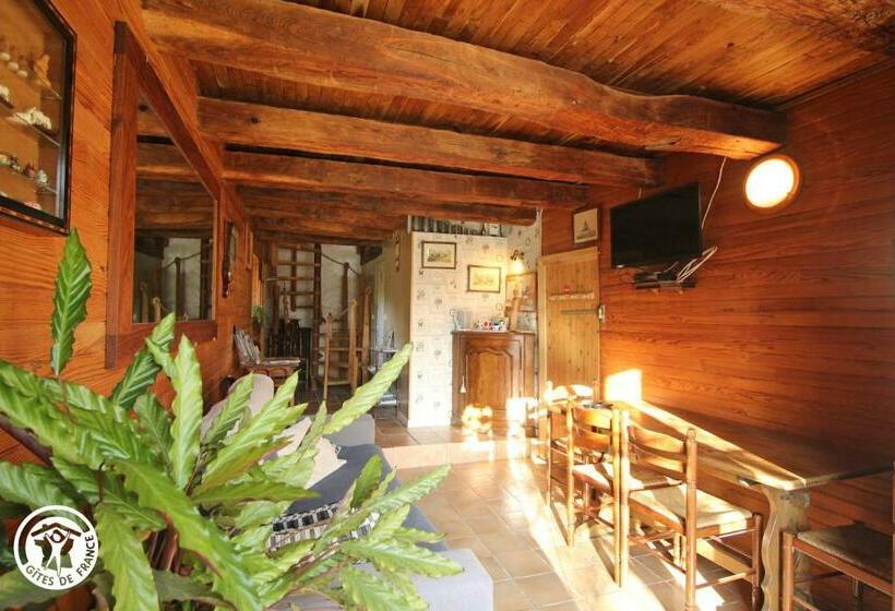 住宿加早餐  Chambre D’hôtes De Vauguenige