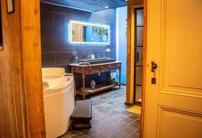 민박 Een Vleugje Wellness In De Voerstreek   Bed & Brocante Onder De Poort