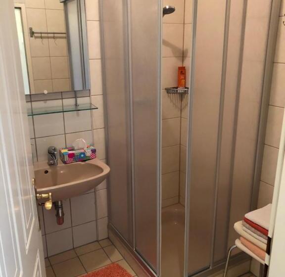 ベッドアンドブレックファースト Haus Camelia