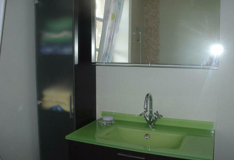 Bed and Breakfast L Echarpe D Iris