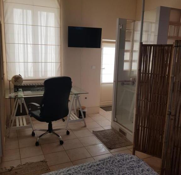 민박 La Ferme Des Ruelles