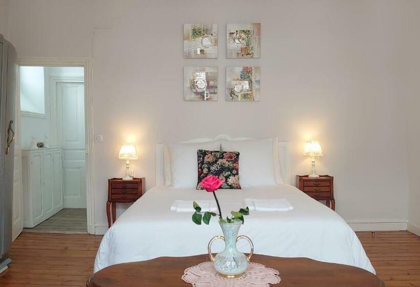 مبيت وإفطار La Maison Serrurier   Chambres D’hôtes