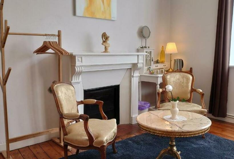 مبيت وإفطار La Maison Serrurier   Chambres D’hôtes