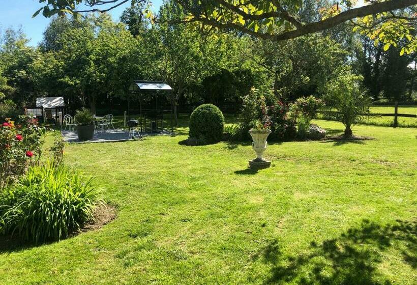 민박 Le Haut Pont De La Baie