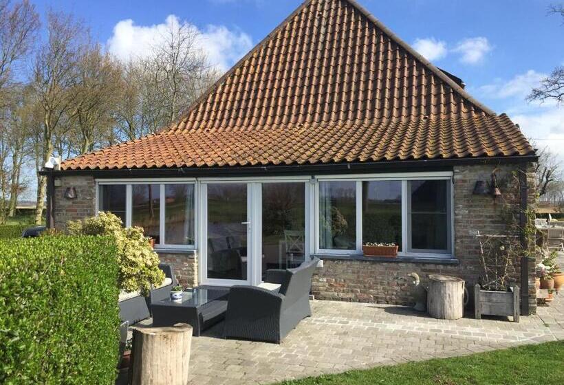 Bed and Breakfast Logies De Meerkoet