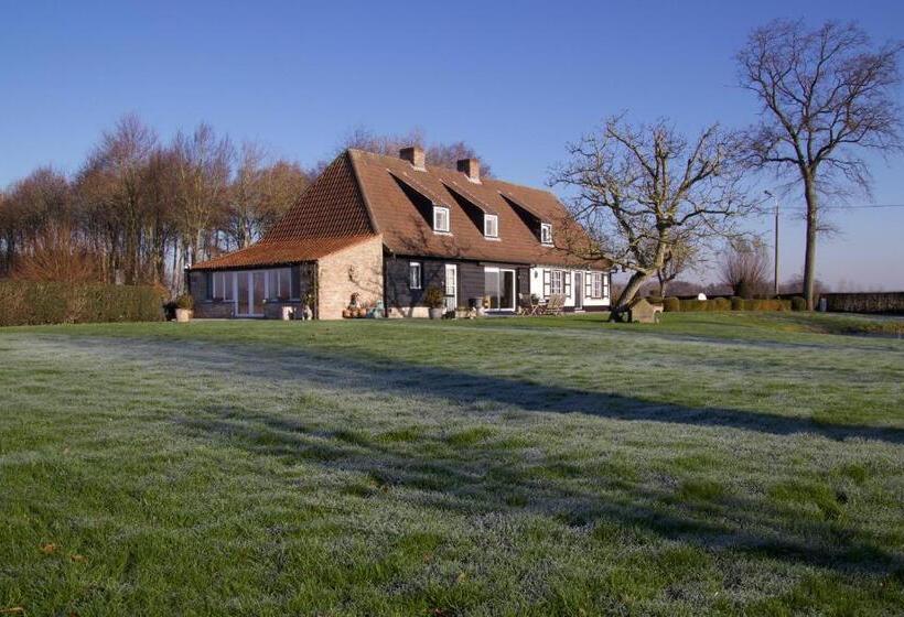 Bed and Breakfast Logies De Meerkoet