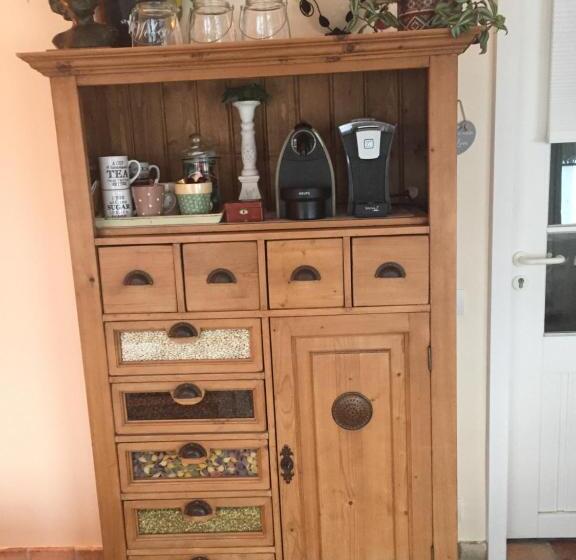 Bed and Breakfast Logies De Meerkoet