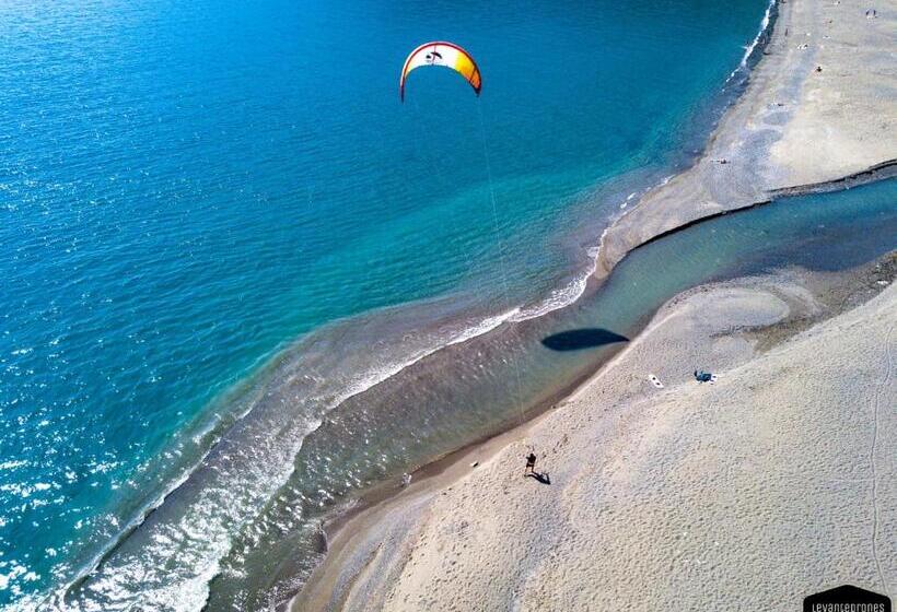 مبيت وإفطار The Italian Riviera