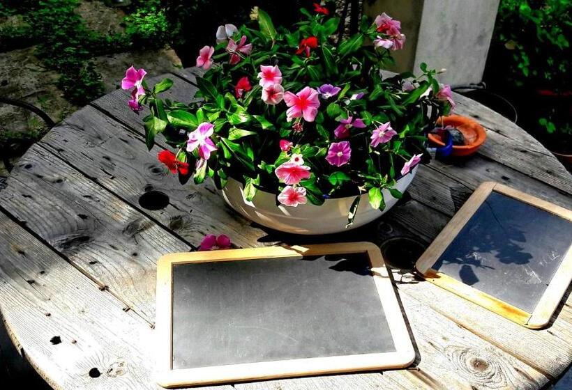 مبيت وإفطار The Italian Riviera