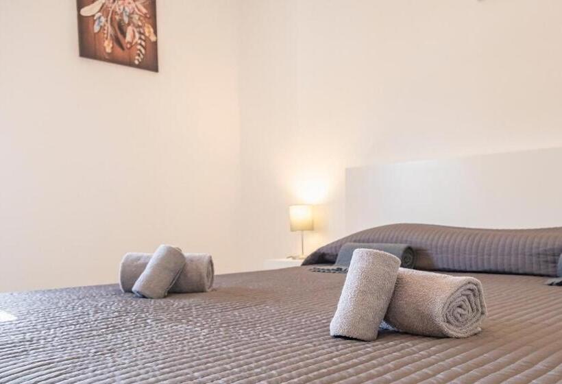 住宿加早餐  Vistalroque